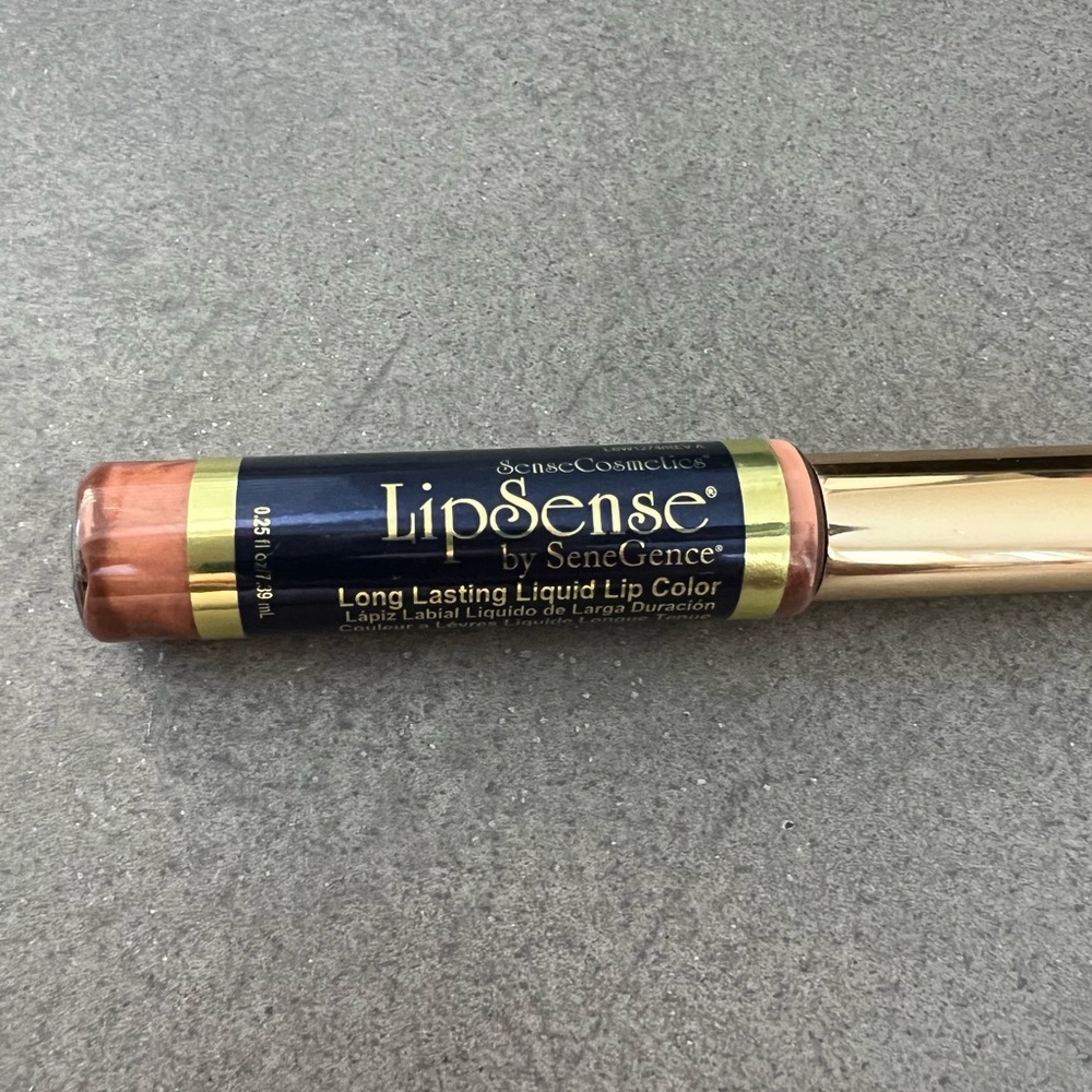 LipSence Long Lasting Liquid Lip Color in Nude Pink